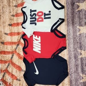 Bundle Nike onesies